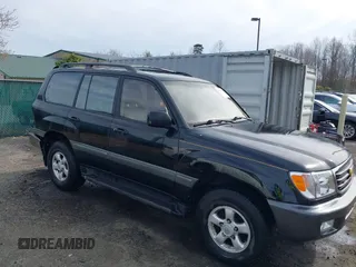 1998 Toyota Land Cruiser with VIN JT3HT05J2W0017214, listed as a IAAI auction lot 41716028 with 214,047 mi miles. Bid and sale history available at carsss.com. Image 1.