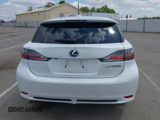 2011 Lexus CT 200h with VIN JTHKD5BH2B2035688, listed as a IAAI auction lot 42097298 with 78,234 mi miles and . Bid and sale history available at DreamBid. Image 17.