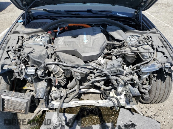 2020 BMW 5 Series 530e with VIN WBAJA9C06LCE66990, listed as a Copart auction lot 48823925 with 57,673 mi miles and Salvage Title. Bid and sale history available at DreamBid. Image 11.
