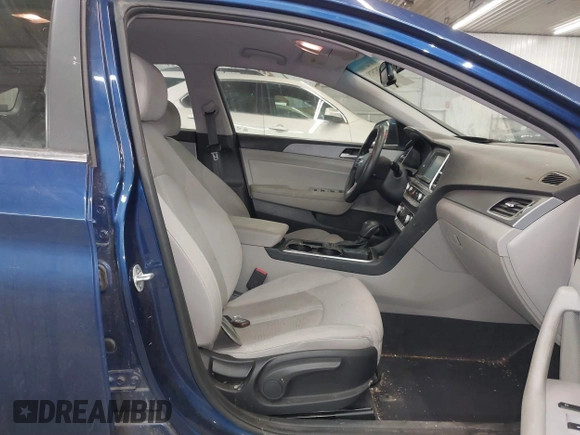 2018 Hyundai Sonata SEL with VIN 5NPE34AF0JH624912, listed as a IAAI auction lot 41757575 with 103,260 mi miles and . Bid and sale history available at carsss.com. Image 5.
