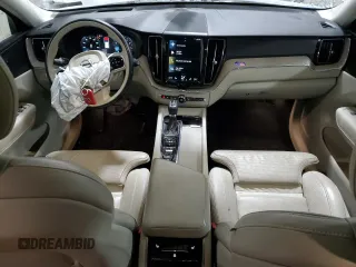 2018 Volvo XC60 Inscription with VIN YV4A22RL0J1025920, listed as a Copart auction lot 41973305 with 90,163 mi miles and Salvage Title. Bid and sale history available at DreamBid. Image 8.