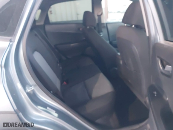 2020 Hyundai Kona SE with VIN KM8K1CAA0LU474165, listed as a IAAI auction lot 41354488 with 106,918 mi miles. Bid and sale history available at carsss.com. Image 8.