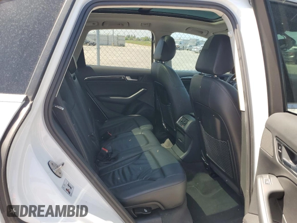 2014 Audi Q5 Premium Plus with VIN WA1LFAFP7EA102770, listed as a Copart auction lot 53556245 with 106,483 mi miles and Salvage Title. Bid and sale history available at carsss.com. Image 10.