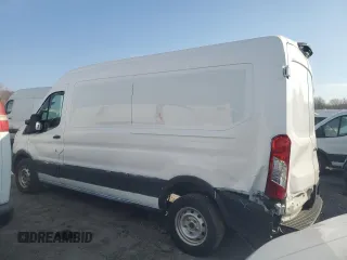 2022 Ford Transit Cargo with VIN 1FTBR1C82NKA17027, listed as a Copart auction lot 45346305 with 45,358 mi miles and Salvage Title. Bid and sale history available at DreamBid. Image 2.