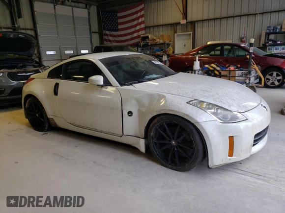 2007 Nissan 350Z with VIN JN1BZ34D97M500144, listed as a Copart auction lot 39579634 with 106,650 mi miles and Clean Title. Bid and sale history available at DreamBid. Image 4.