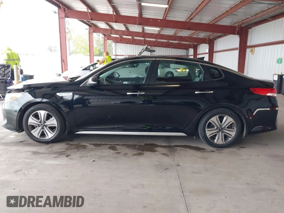 2017 Kia Optima EX with VIN KNAGU4LE5H5016627, listed as a IAAI auction lot 42055983 with 119,573 mi miles and . Bid and sale history available at DreamBid. Image 14.