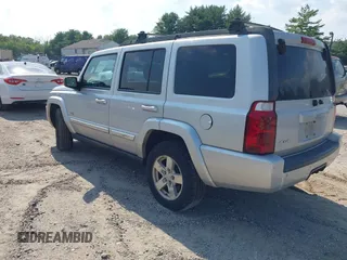 2006 Jeep Commander z VIN 1J8HG48K76C337700, wystawiony jako IAAI lot #42869420 z przebiegiem 193 609 mil mil oraz . Historia ofert i sprzedaży dostępna na DreamBid. Obrazek 3.