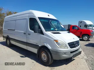 2011 Mercedes-Benz Sprinter Cargo with VIN WD3PE8CB1B5587918, listed as a IAAI auction lot 41677978 with 336,156 mi miles. Bid and sale history available at carsss.com. Image 1.