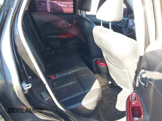 2015 Nissan Juke S with VIN JN8AF5MR5FT509408, listed as a IAAI auction lot 40839984 with 205,528 mi miles. Bid and sale history available at carsss.com. Image 8.