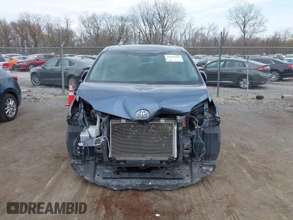 2017 Toyota Sienna XLE Auto Access Seat with VIN 5TDYZ3DC8HS802819, listed as a IAAI auction lot 41999201 with 154,186 mi miles and . Bid and sale history available at DreamBid. Image 12.