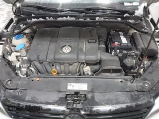 2011 Volkswagen Jetta Sedan SE PZEV with VIN 3VWDZ7AJ5BM378612, listed as a IAAI auction lot 41394130 with 80,046 mi miles. Bid and sale history available at carsss.com. Image 10.