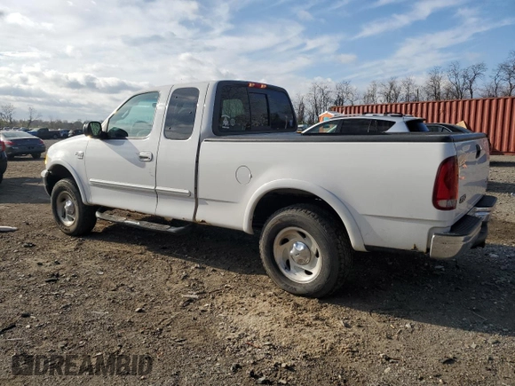 2000 Ford F-150 XL with VIN 2FTRX18L2YCA44464, listed as a Copart auction lot 51081335 with Not provided miles and Salvage title. Bid and sale history available at DreamBid. Image 2.