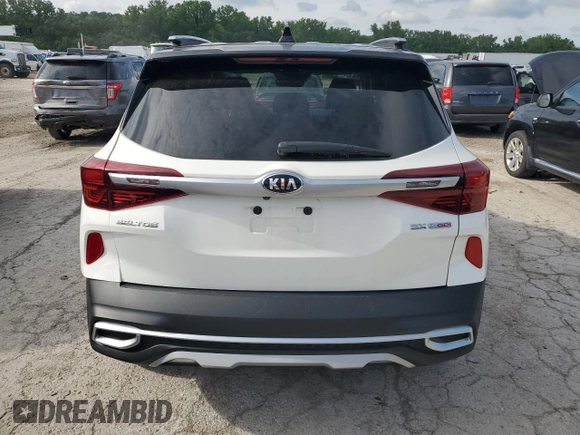 2021 Kia Seltos SX with VIN KNDETCA20M7078855, listed as a Copart auction lot 58071695 with 50,951 mi miles and Salvage title. Bid and sale history available at DreamBid. Image 6.