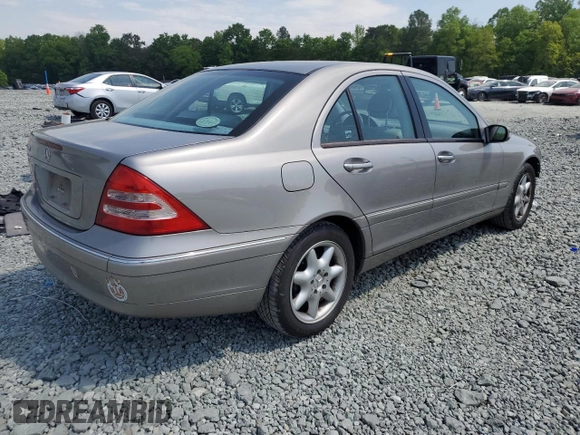 2004 Mercedes-Benz C 240 with VIN WDBRF61J44A551739, listed as a Copart auction lot 55145435 with 82,864 mi miles and Salvage title. Bid and sale history available at DreamBid. Image 3.