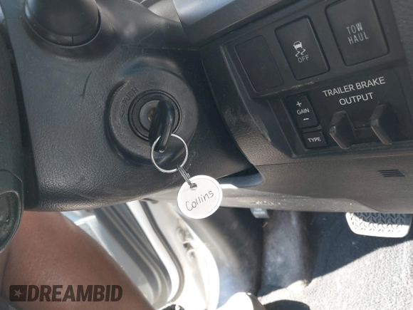 2016 Toyota Tundra SR5 with VIN 5TFRW5F13GX208491, listed as a IAAI auction lot 41690525 with 219,589 mi miles and . Bid and sale history available at DreamBid. Image 11.