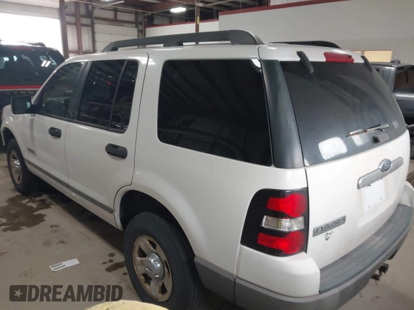 2006 Ford Explorer XLS with VIN 1FMEU72E26UB19192, listed as a IAAI auction lot 41827420 with 166,413 mi miles and . Bid and sale history available at DreamBid. Image 3.