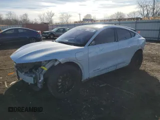 2021 Ford Mustang Mach-E Premium with VIN 3FMTK3SU6MMA01693, listed as a Copart auction lot 47369255 with 71,235 mi miles and Salvage Title. Bid and sale history available at DreamBid. Image 1.