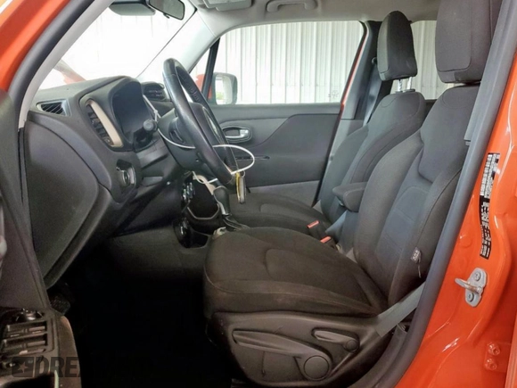 2017 Jeep Renegade Latitude z VIN ZACCJBBB5HPF26425, wystawiony jako Copart lot #57722135 z przebiegiem 59 225 mil mil oraz Czysty tytuł • Clean title. Historia ofert i sprzedaży dostępna na DreamBid. Obrazek 7.
