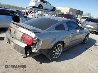 2009 Ford Mustang GT with VIN 1ZVHT82H695123682, listed as a Copart auction lot 53093025 with 182,184 mi miles and Salvage title. Bid and sale history available at DreamBid. Image 3.