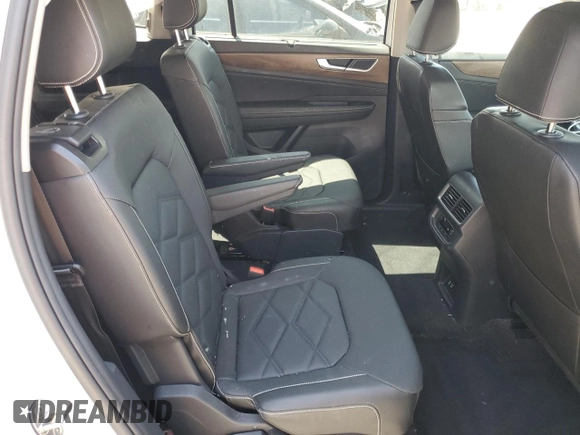 2024 Volkswagen Atlas SE с VIN 1V2WR2CA6RC518852, выставлен на аукционе Copart как лот 56198095 с пробегом 23 173 миль миль и Списание • Salvage title. История ставок и продаж доступна на DreamBid. Изображение 11.