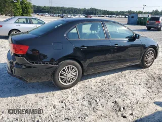 2012 Volkswagen Jetta SE z VIN 3VWDX7AJXCM421946, wystawiony jako Copart lot #62130895 z przebiegiem 133 567 mil mil oraz Szkoda całkowita • Salvage title. Historia ofert i sprzedaży dostępna na DreamBid. Obrazek 3.
