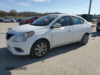 2017 Nissan Versa SV with VIN 3N1CN7AP2HL825865, listed as a Copart auction lot 84424204 with 123,567 mi miles and Salvage title. Bid and sale history available at DreamBid. Image 1.