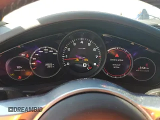 2022 Porsche Cayenne with VIN WP1AA2AY4NDA06108, listed as a Copart auction lot 53921065 with 28,523 mi miles and Salvage title. Bid and sale history available at DreamBid. Image 9.