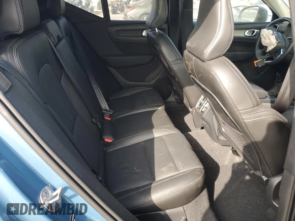 2024 Volvo XC40 Plus Dark Theme with VIN YV4L12UL9R2257599, listed as a Copart auction lot 41537295 with 10,323 mi miles and Salvage title. Bid and sale history available at DreamBid. Image 11.