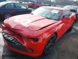 2014 Chevrolet Camaro LT with VIN 2G1FB1E32E9145267, listed as a IAAI auction lot 41844766 with 190,572 mi miles. Bid and sale history available at carsss.com. Image 2.