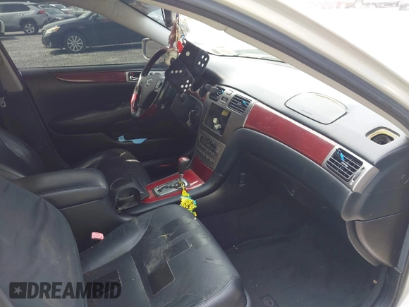 2005 Lexus ES 350 with VIN JTHBA30G655125193, listed as a IAAI auction lot 42719586 with 198,176 mi miles and . Bid and sale history available at DreamBid. Image 5.