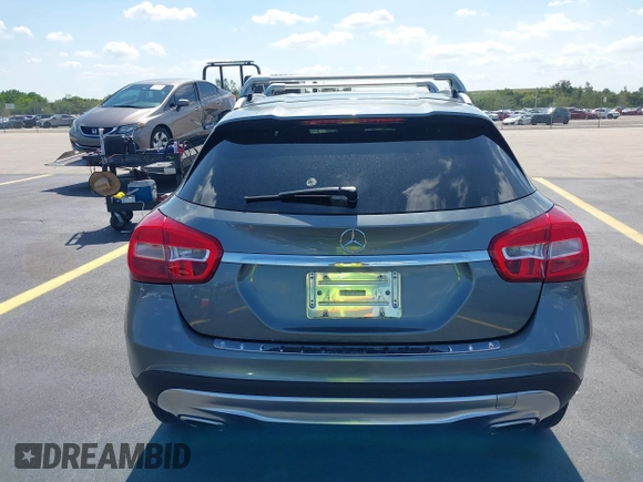 2016 Mercedes-Benz GLA 250 z VIN WDCTG4EB4GJ205894, wystawiony jako IAAI lot #42220581 z przebiegiem 82 316 mil mil oraz . Historia ofert i sprzedaży dostępna na DreamBid. Obrazek 17.