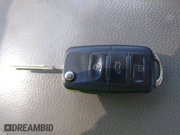 2009 Volkswagen Jetta SE с VIN 3VWRM71K39M176102, выставлен на аукционе IAAI как лот 42308971 с пробегом 208 680 миль миль и . История ставок и продаж доступна на DreamBid. Изображение 11.