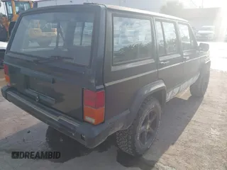 1995 Jeep Cherokee with VIN 1J4FN68S7SL656597, listed as a IAAI auction lot 42028053 with 364,364 mi miles and . Bid and sale history available at DreamBid. Image 4.