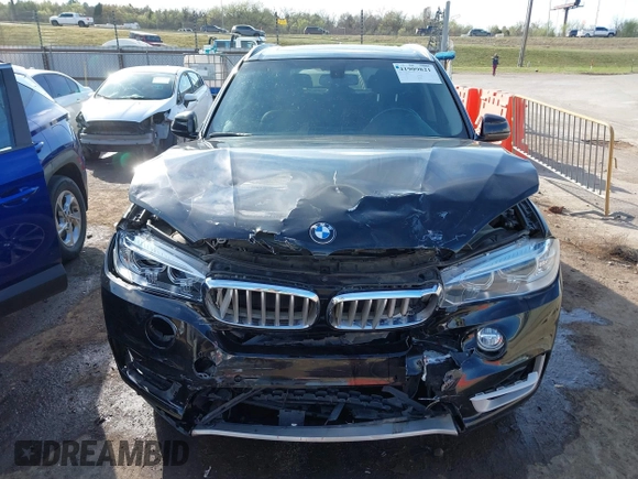 2016 BMW X5 xDrive35i with VIN 5UXKR0C54G0U11822, listed as a IAAI auction lot 41909821 with 149,460 mi miles. Bid and sale history available at carsss.com. Image 12.