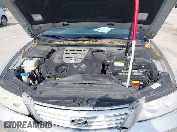 2006 Hyundai Azera SE with VIN KMHFC46F66A088989, listed as a IAAI auction lot 42213988 with 102,532 mi miles and . Bid and sale history available at DreamBid. Image 10.