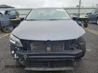 2016 Volkswagen Jetta SEL z VIN 3VWL07AJ6GM373710, wystawiony jako Copart lot #59258665 z przebiegiem 90 460 mil mil oraz Szkoda całkowita • Salvage title. Historia ofert i sprzedaży dostępna na DreamBid. Obrazek 5.