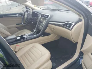 2014 Ford Fusion SE Hybrid with VIN 3FA6P0LU7ER282848, listed as a IAAI auction lot 41560449 with 180,696 mi miles. Bid and sale history available at carsss.com. Image 5.