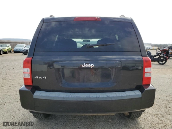 2008 Jeep Patriot Sport with VIN 1J8FF28W98D549402, listed as a Copart auction lot 49912075 with 96,696 mi miles and Salvage Title. Bid and sale history available at carsss.com. Image 6.