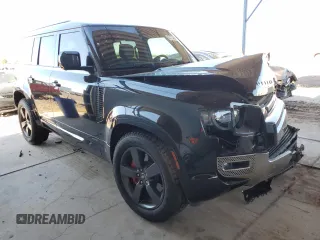 2020 Land Rover Defender X z VIN SALEX7EU7L2021063, wystawiony jako Copart lot #67714994 z przebiegiem 35 534 mil mil oraz Szkoda całkowita • Salvage title. Historia ofert i sprzedaży dostępna na DreamBid. Obrazek 4.