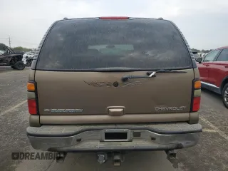 2004 Chevrolet Suburban LT with VIN 1GNFK16Z14J123135, listed as a Copart auction lot 70908164 with 253,555 mi miles and Salvage Title. Bid and sale history available at carsss.com. Image 6.