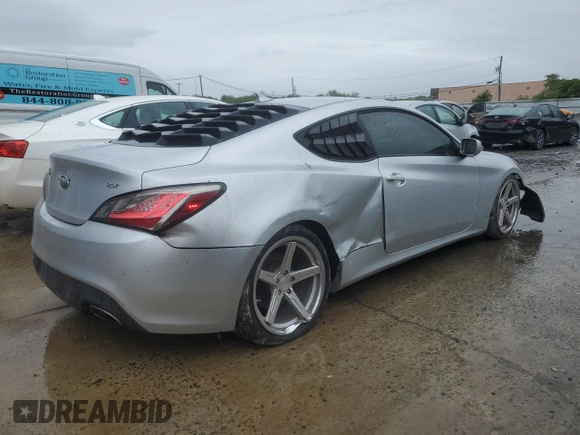 2010 Hyundai Genesis Coupe с VIN KMHHT6KD9AU036627, выставлен на аукционе Copart как лот 58550425 с пробегом 104 179 миль миль и Списание • Salvage title. История ставок и продаж доступна на DreamBid. Изображение 3.