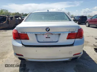 2012 BMW 7 Series 750Li xDrive z VIN WBAKC8C59CC437338, wystawiony jako Copart lot #52570505 z przebiegiem 152 146 mil mil oraz Tytuł czysty. Historia ofert i sprzedaży dostępna na DreamBid. Obrazek 6.