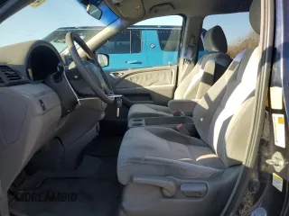 2008 Honda Odyssey LX с VIN 5FNRL38208B069676, выставлен на аукционе Copart как лот 49803295 с пробегом 176 806 миль миль и Чистый • Clean title. История ставок и продаж доступна на DreamBid. Изображение 7.
