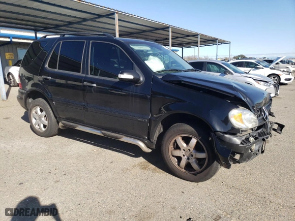 2003 Mercedes-Benz M-Class 3.7L with VIN 4JGAB57E13A425248, listed as a Copart auction lot 44074955 with 148,925 mi miles and Salvage Title. Bid and sale history available at carsss.com. Image 4.