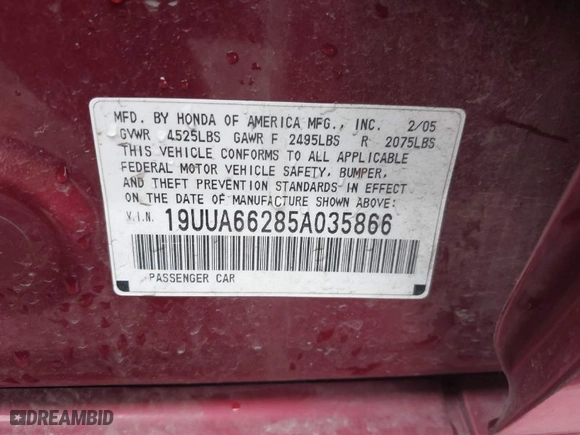 2005 Acura TL with VIN 19UUA66285A035866, listed as a IAAI auction lot 41590459 with 184,942 mi miles. Bid and sale history available at carsss.com. Image 9.