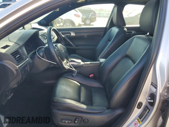 2015 Lexus CT 200h z VIN JTHKD5BH4F2220492, wystawiony jako Copart lot #48703315 z przebiegiem 144 549 mil mil oraz Szkoda całkowita • Salvage title. Historia ofert i sprzedaży dostępna na DreamBid. Obrazek 7.