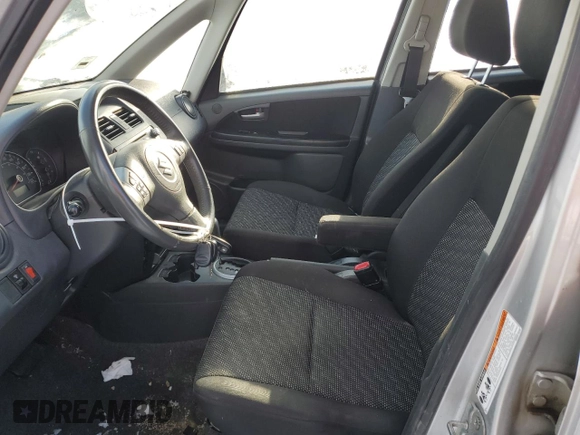 2009 Suzuki SX4 AWD z VIN JS2YB413X95100397, wystawiony jako Copart lot #43039585 z przebiegiem 260 435 mil mil oraz Szkoda całkowita • Salvage title. Historia ofert i sprzedaży dostępna na DreamBid. Obrazek 7.
