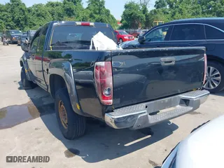 2005 Chevrolet Colorado LS Z71 with VIN 1GCDT196558120620, listed as a IAAI auction lot 39857532 with 201,457 mi miles. Bid and sale history available at carsss.com. Image 3.