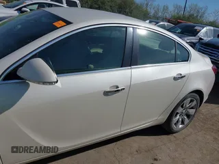 2014 Buick Regal Premium I with VIN 2G4GN5EX0E9270616, listed as a IAAI auction lot 42042923 with 197,044 mi miles. Bid and sale history available at carsss.com. Image 14.