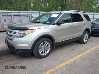 2011 Ford Explorer XLT z VIN 1FMHK8D88BGA81069, wystawiony jako IAAI lot #42276921 z przebiegiem 211 646 mil mil oraz . Historia ofert i sprzedaży dostępna na DreamBid. Obrazek 2.